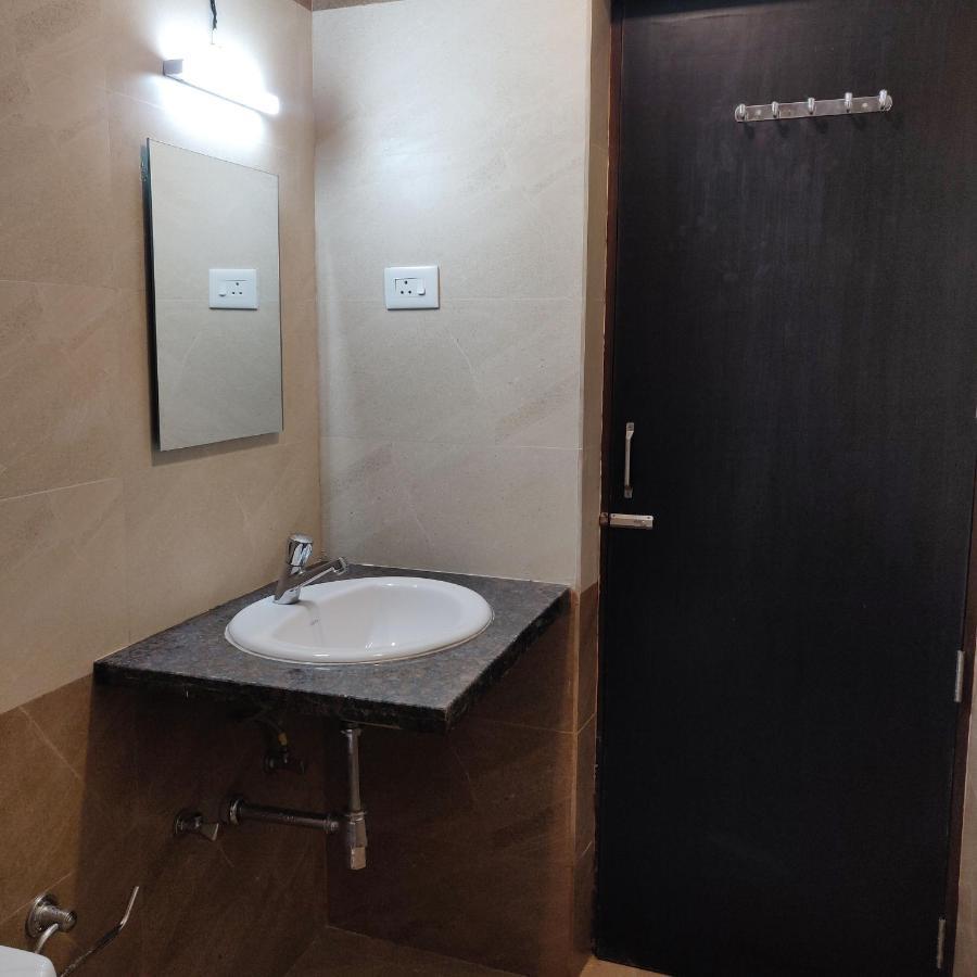 ארפורה Studio Apartment By Leela Homes מראה חיצוני תמונה